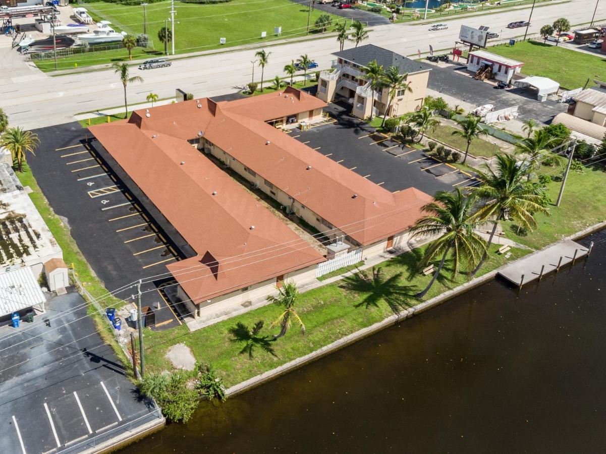 Tahitian Fort Myers Beach